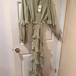 PrettyLittleThing Sage Ruffle Cutout Maxi Dress – Size US 6